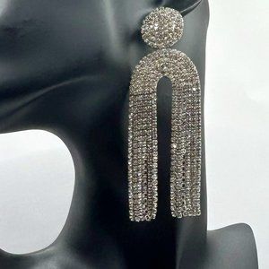 U-shaped Diamond Tassel Earrings